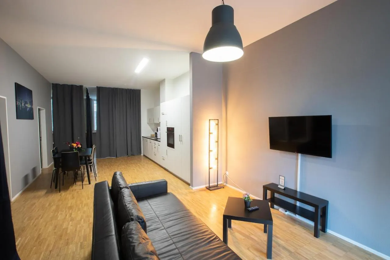 Proapartment Basel 0*,